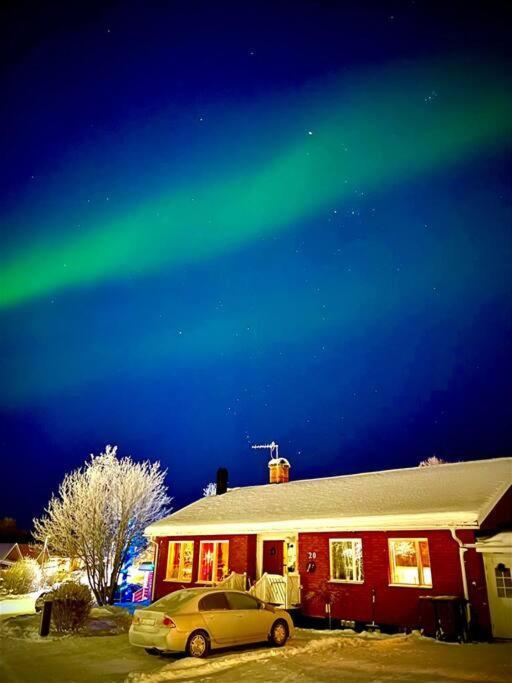 Apartamento Egen Modern Mysig Laegenhet Kiruna Exterior foto